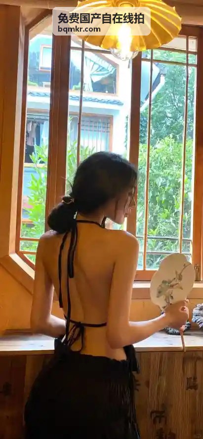 走进野花社区www网：发现自然之美与网络共享的乐园
